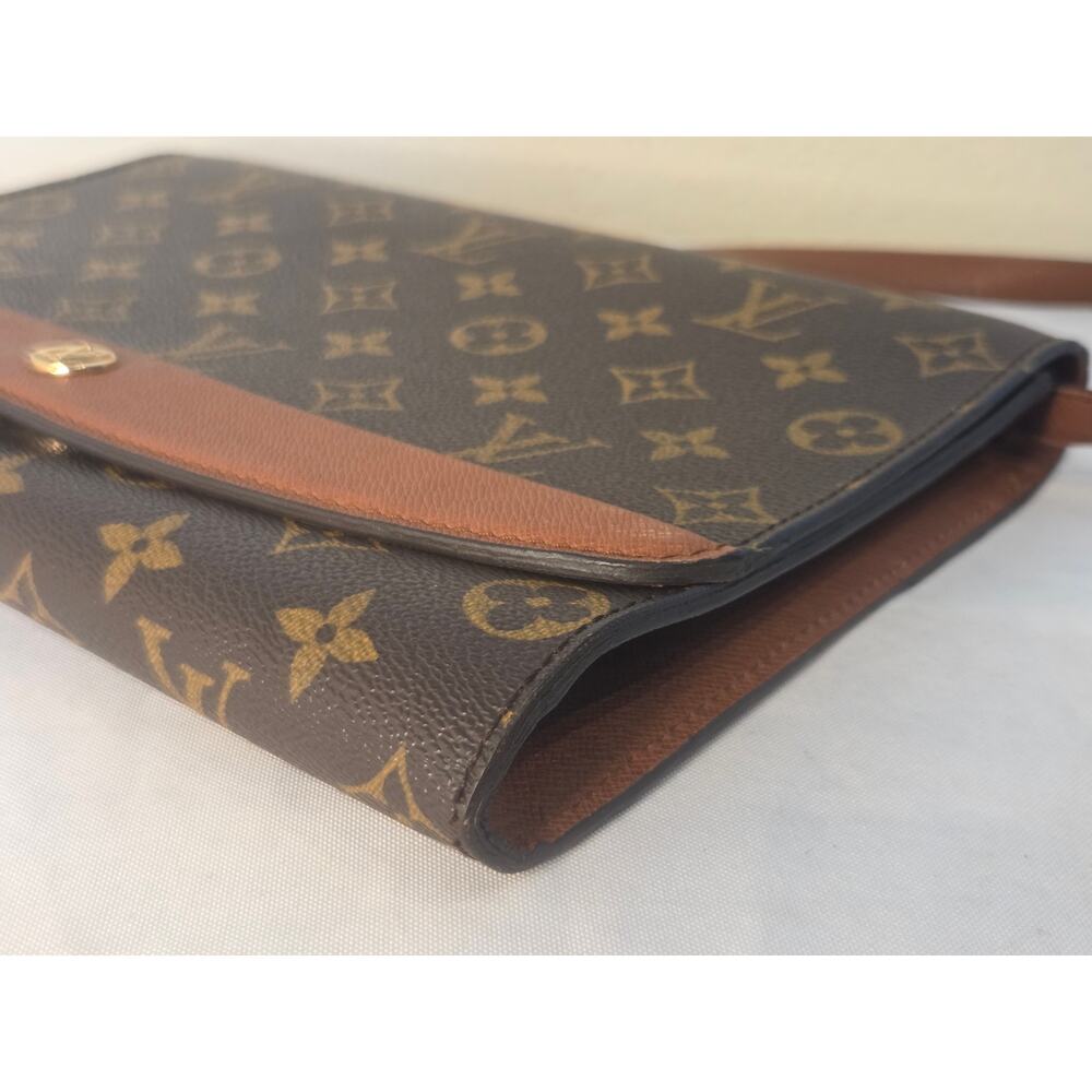 Louis Vuitton Monogram Bordeaux Bag Clutch Crossbody Vintage LV Removable Strap - Picture 4 of 16